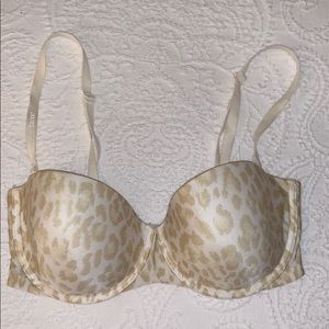 Victoria's Secret Intimates & Sleepwear - Victoria Secret The Nakeds Bra Size 34C Victoria's Secret Intimates & Sleepwear - Victoria Secret The Nakeds Bra Size 34C